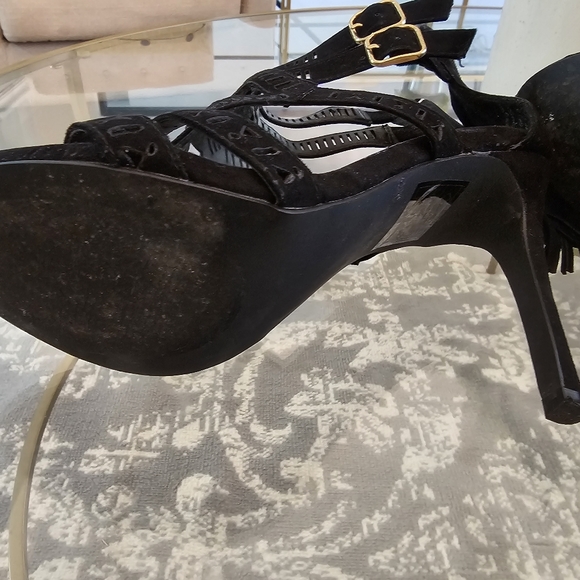 Call it Spring beautiful 👠 - Picture 4 of 12